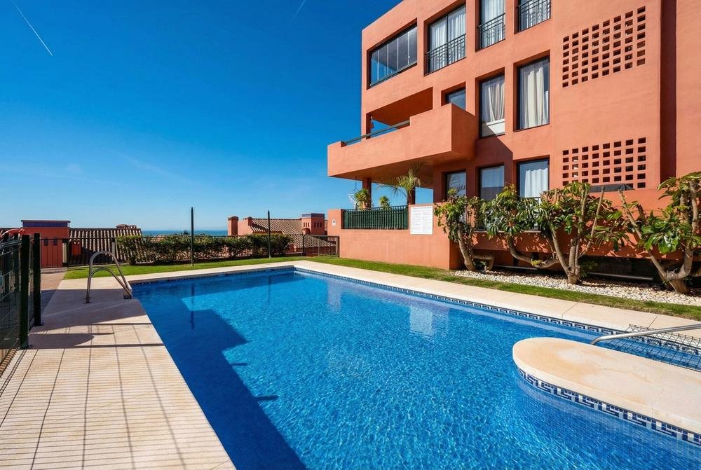 Three-bedroom apartment with sea-view terrace, photo 3